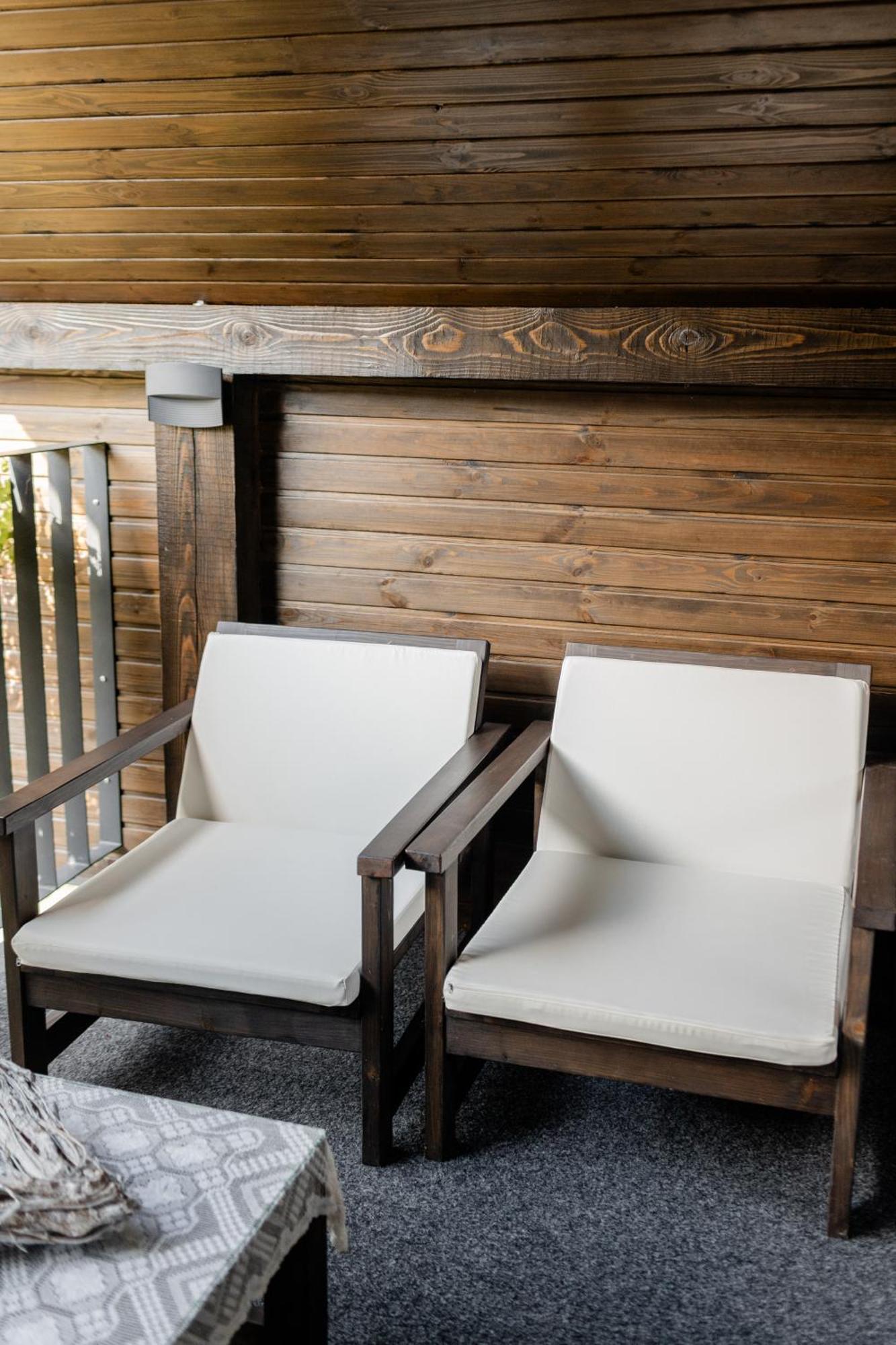 Chalet Ugrad Family з чаном-джакузі