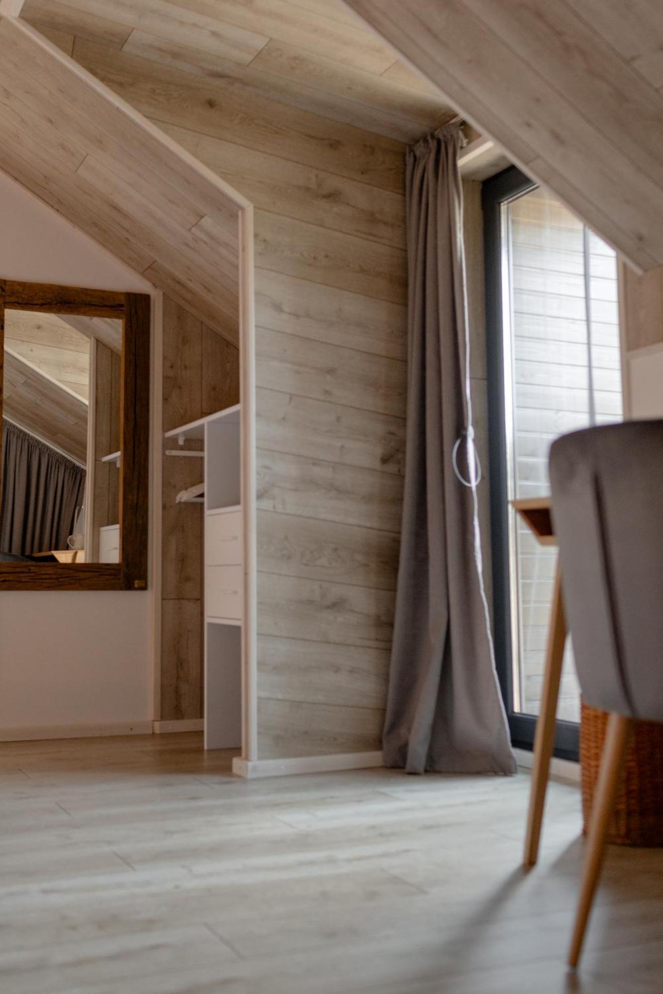 Chalet Ugrad Family з чаном-джакузі *